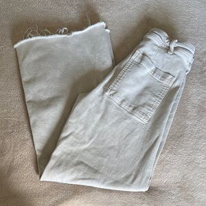 Frayed Hem Light tan Jeans - Zara size 4